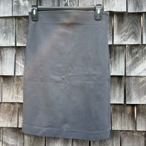 Ann Taylor gray pencil skirt stretchy knit size 0
